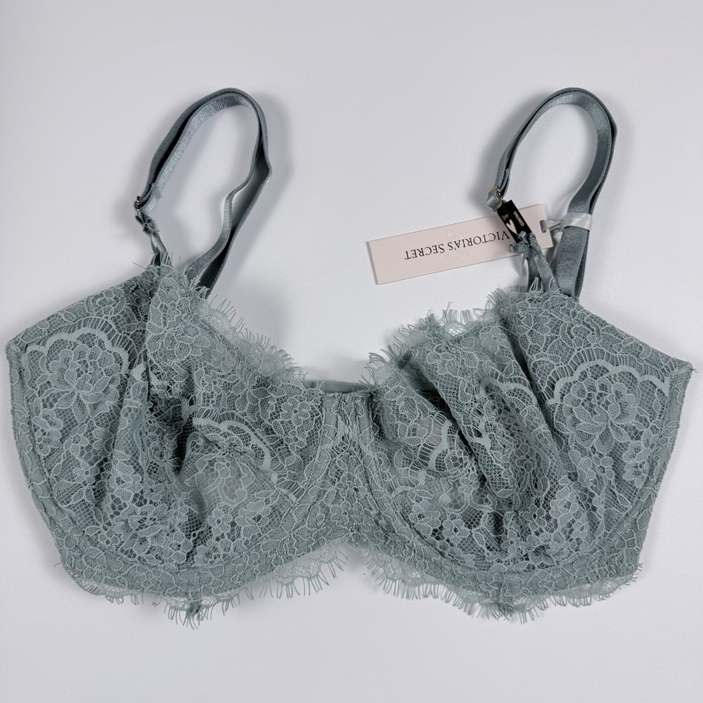 Victoria's Secret Dream Angels Unlined‎ Uplift Sling Lace Bra Sage Green 32DDD